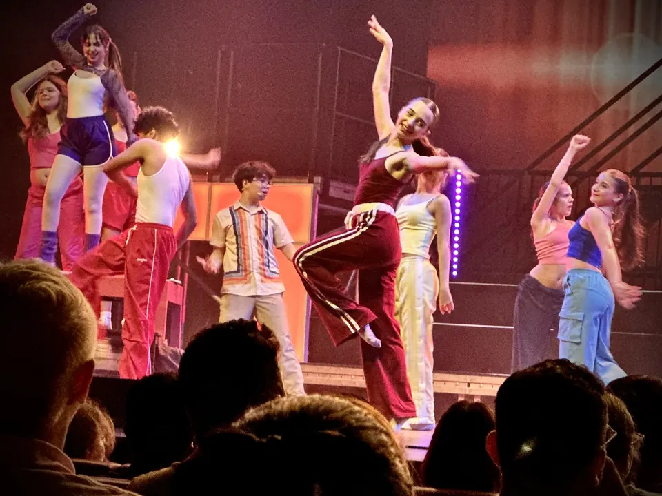 Manon Maindivide performing in Diverse Dubai Opera show 2025 - photo 1